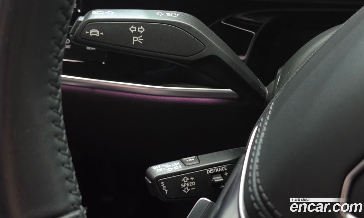 Audi A8 (D5) фото 29