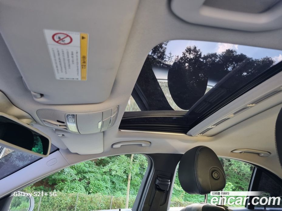 Mercedes-Benz C-Class W205 фото 11