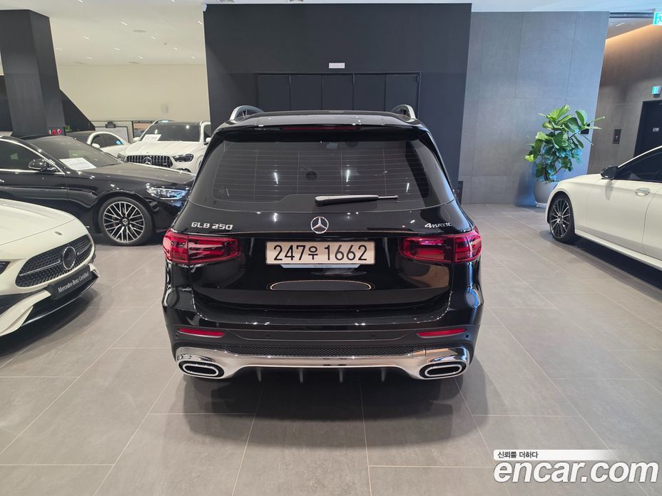 Mercedes-Benz GLB-Class X247 фото 4