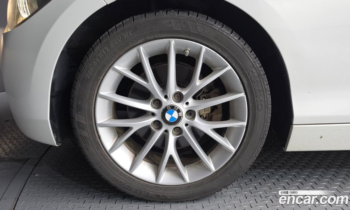 BMW 1-Series (F20) фото 5