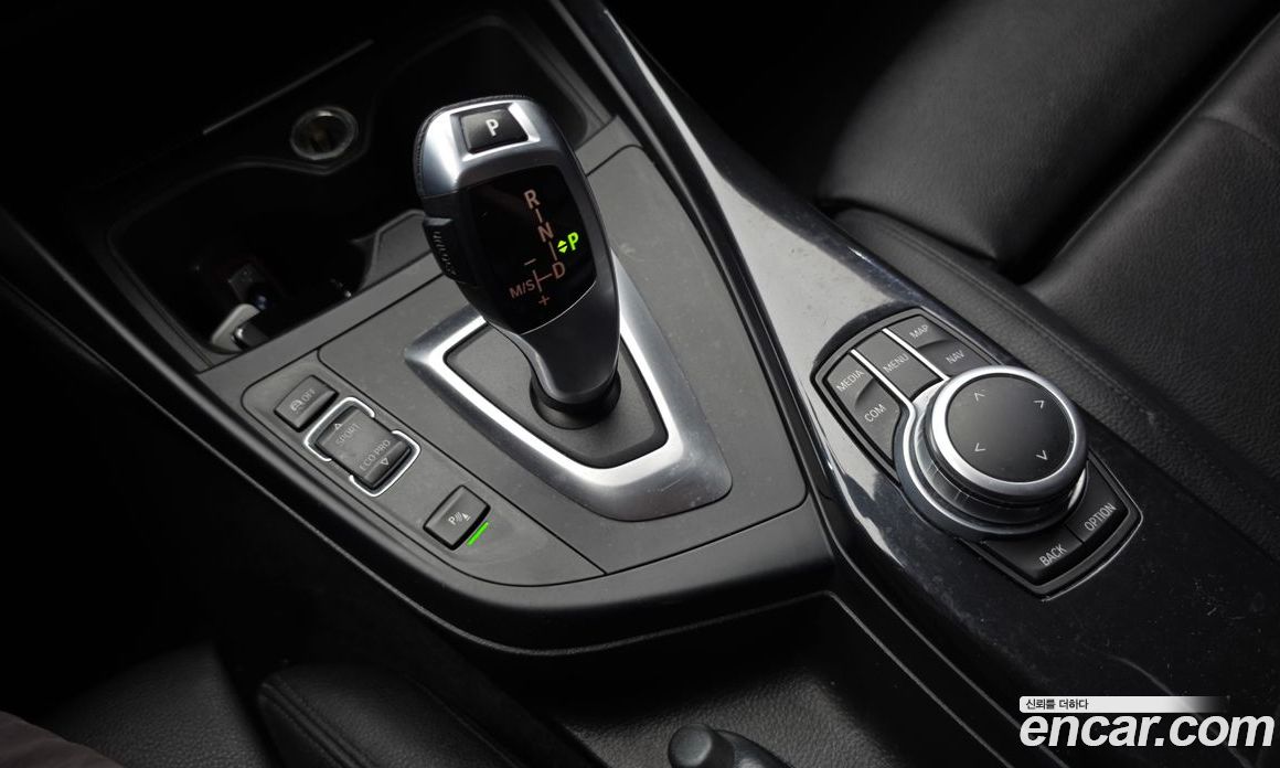 BMW 1-Series (F20) фото 9