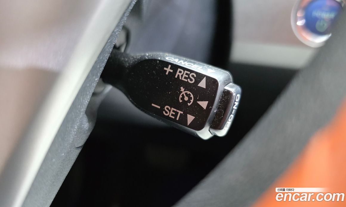Toyota Prius фото 15