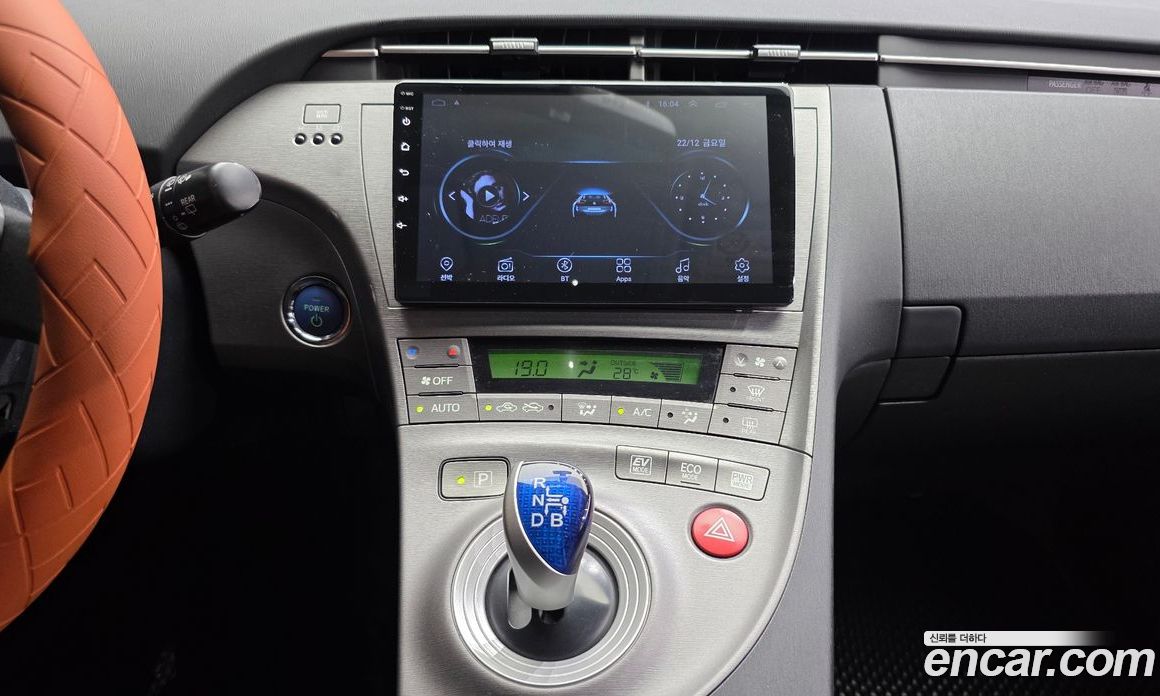 Toyota Prius фото 18