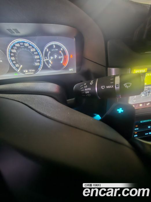 Jaguar XF (X260) фото 18