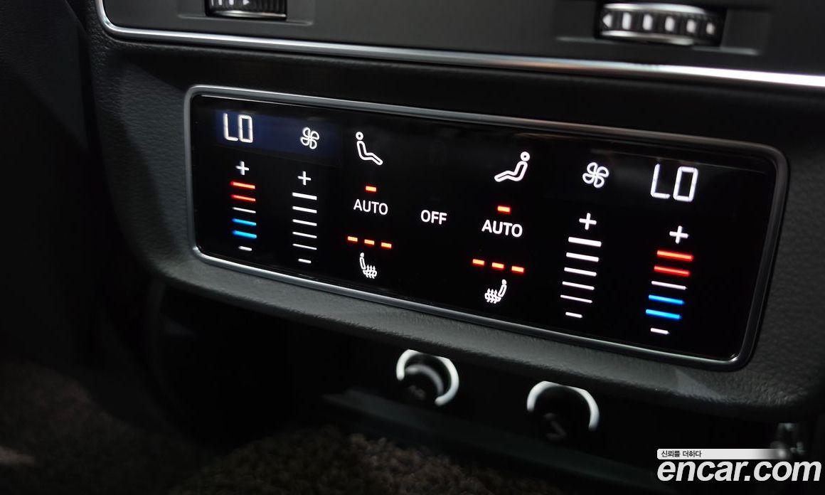 Audi Q7 (4M) фото 19