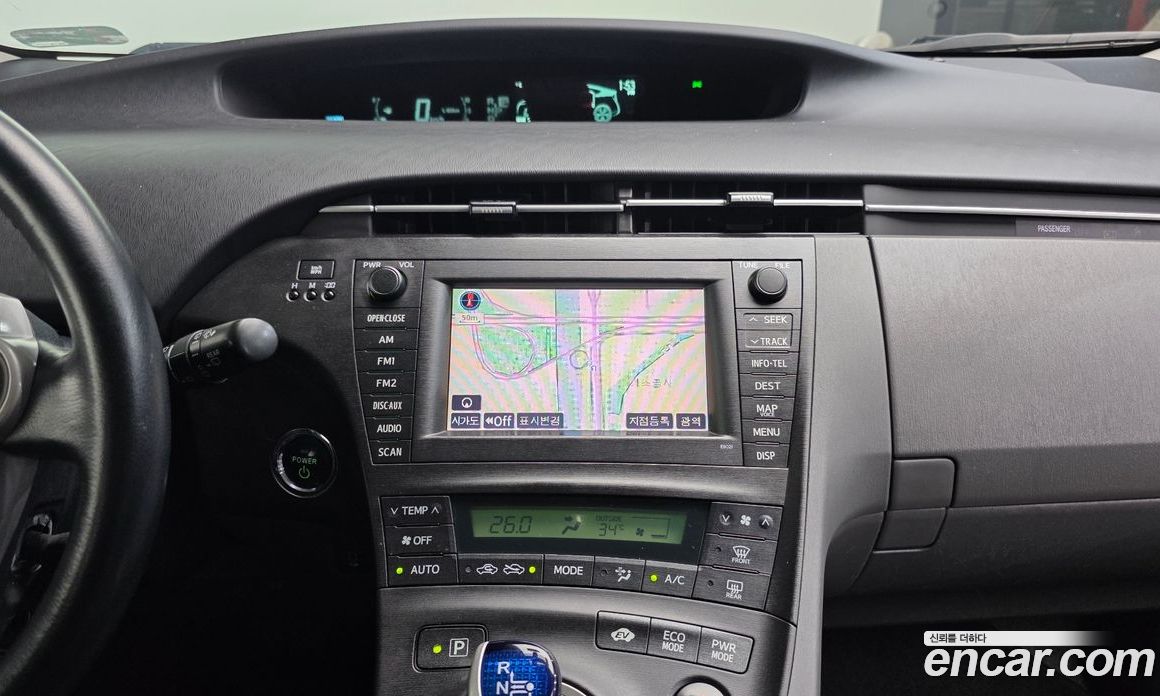 Toyota Prius фото 14