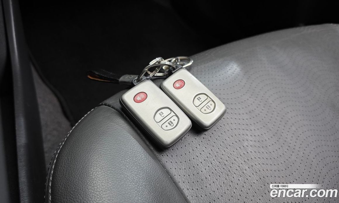 Toyota Prius фото 18