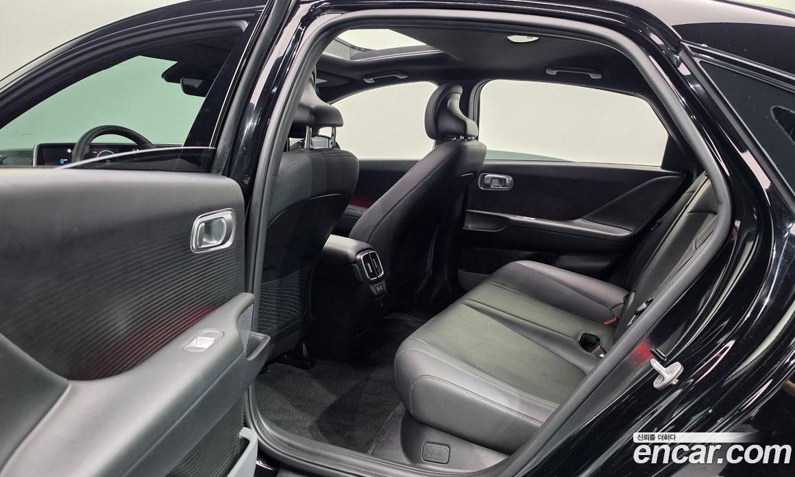 Hyundai Ioniq 6 фото 12