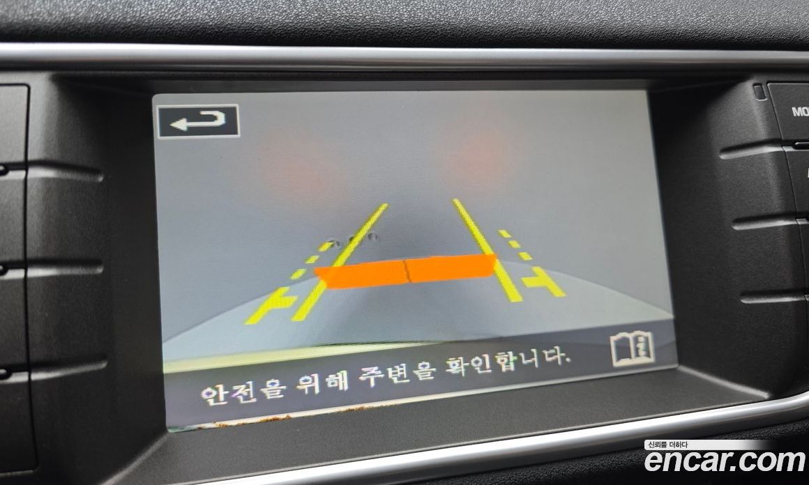 Land Rover Range Rover Evoque фото 13