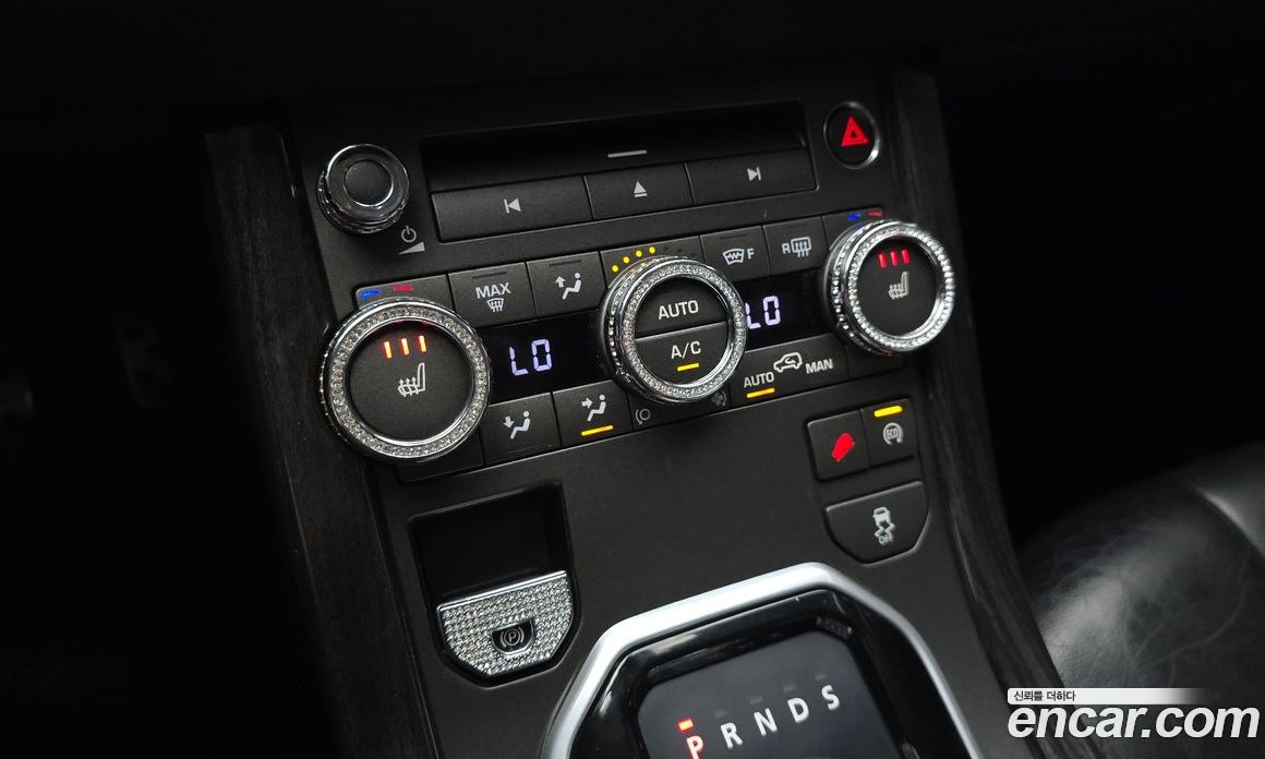 Land Rover Range Rover Evoque фото 17