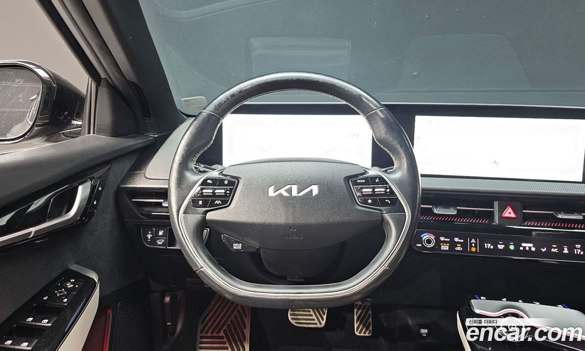 Kia EV6 фото 13