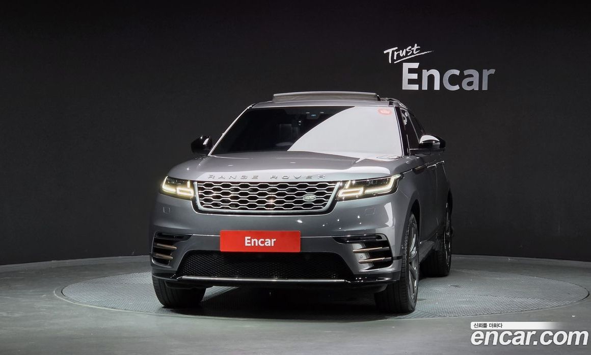Land Rover Range Rover Velar фото 3