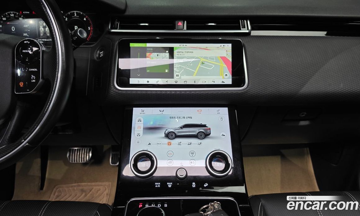Land Rover Range Rover Velar фото 18