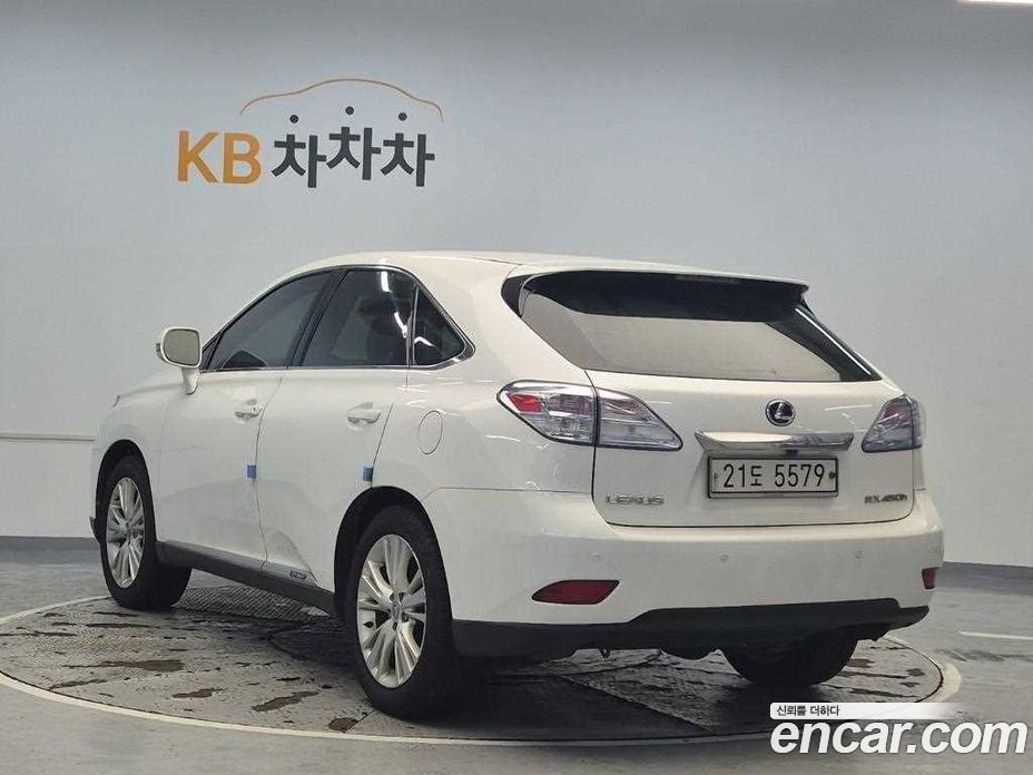 Lexus RX450h фото 2