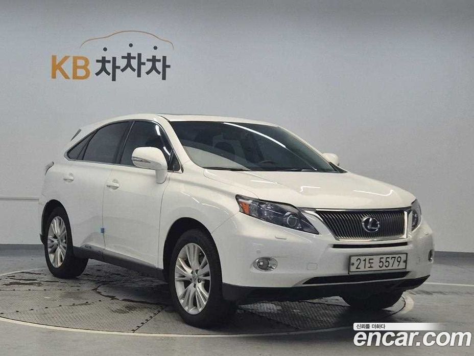 Lexus RX450h фото 4