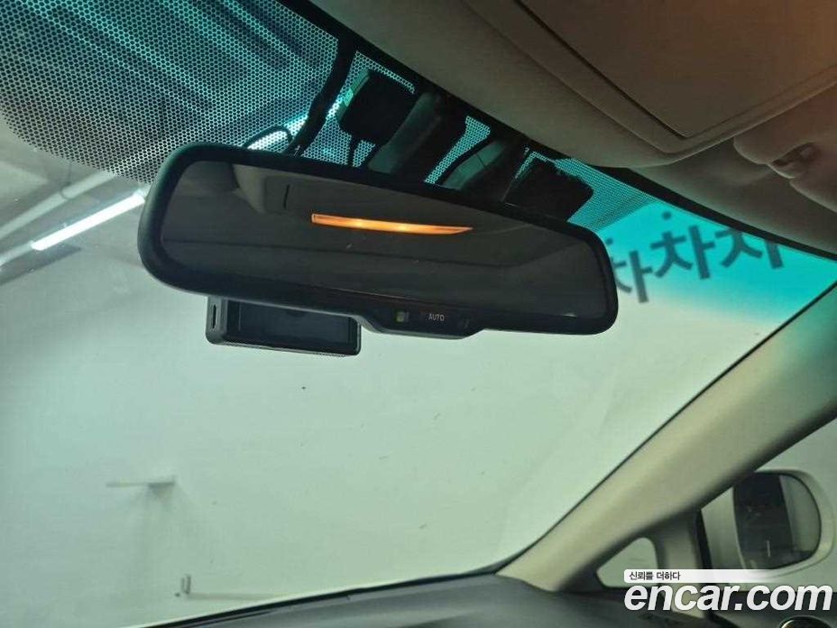 Lexus RX450h фото 18
