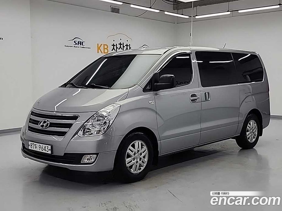 Hyundai Grand Starex