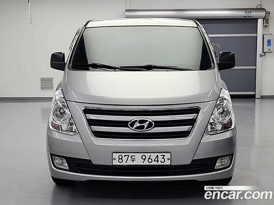 Hyundai Grand Starex фото 2