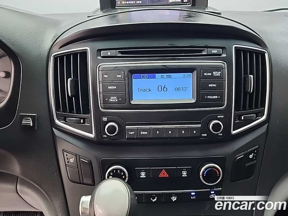 Hyundai Grand Starex фото 10