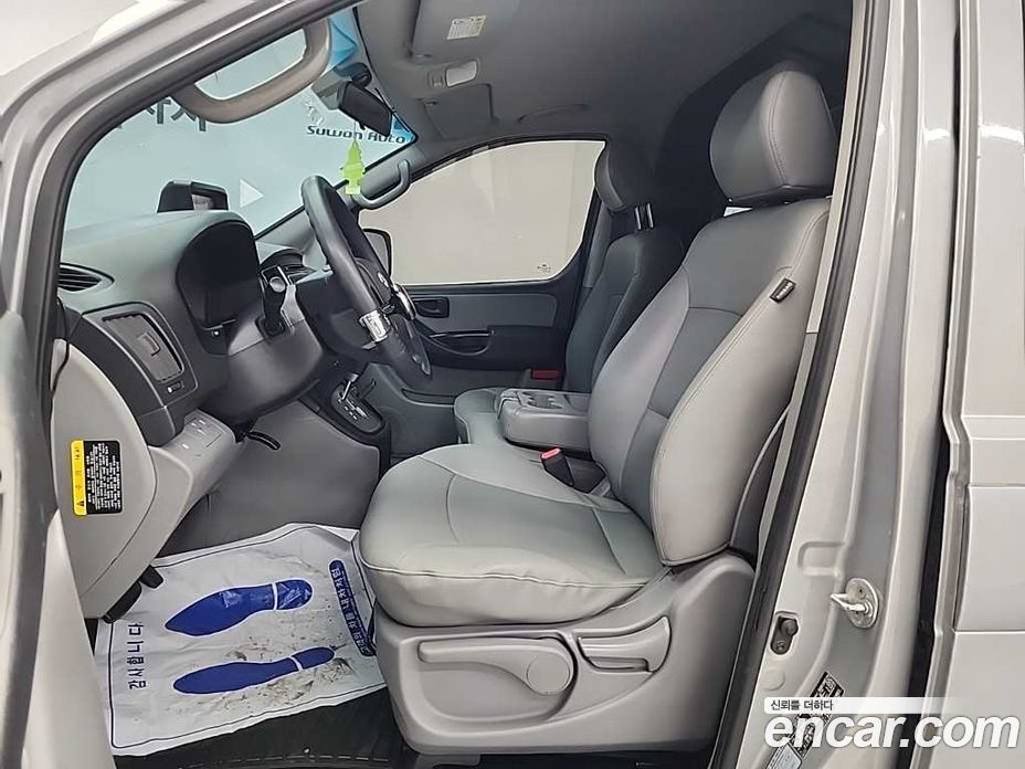 Hyundai Grand Starex фото 11