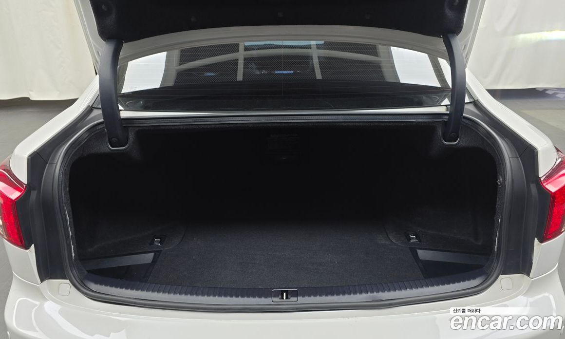 Lexus IS250 фото 20