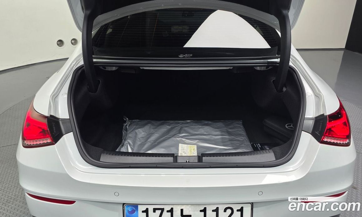 Mercedes-Benz CLA-Class C11 фото 20