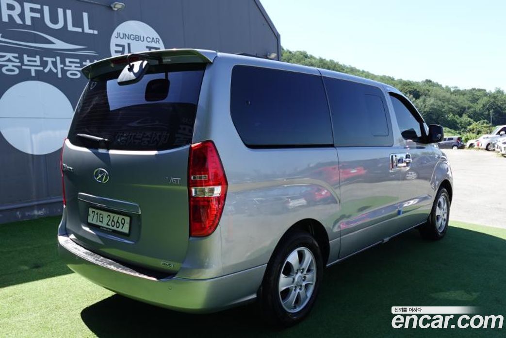 Hyundai Grand Starex фото 2