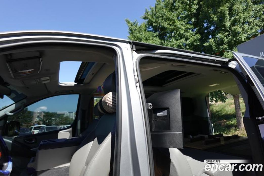 Hyundai Grand Starex фото 13