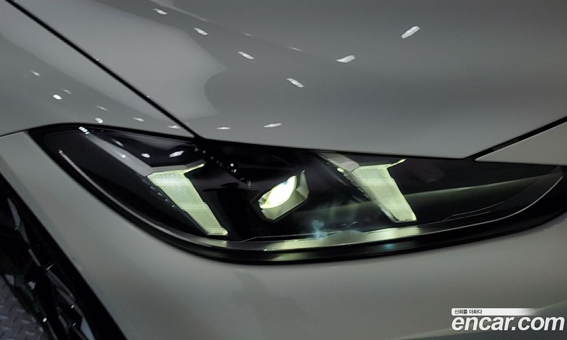 BMW 4-Series (G22) фото 22