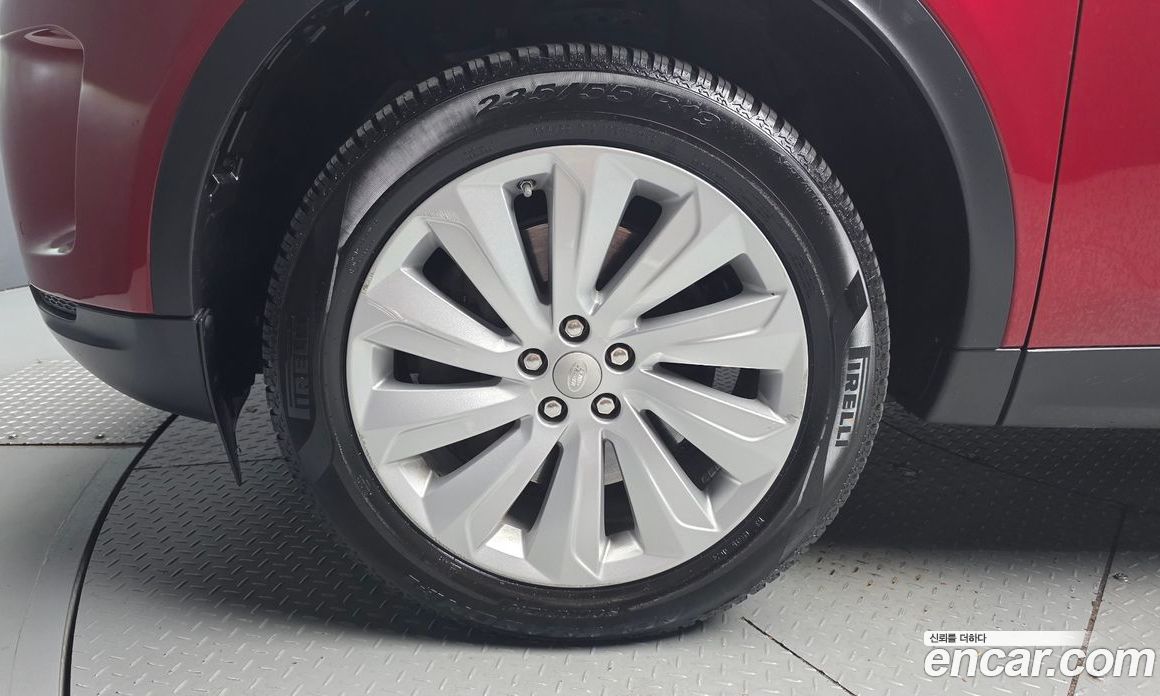 Land Rover Discovery Sport 2nd Gen фото 5