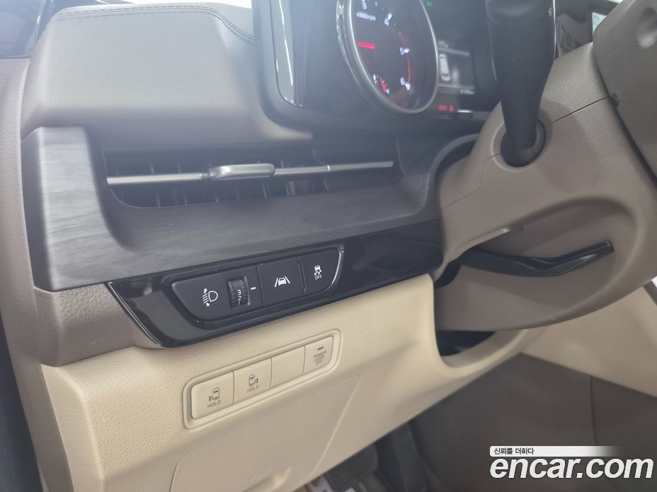 Kia Carnival 4th Gen фото 12