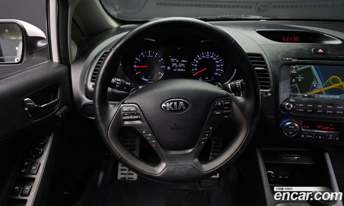 Kia K3 1st Gen фото 14