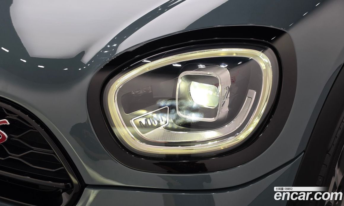 Mini Cooper Countryman S фото 22